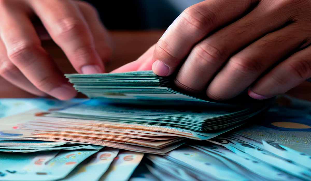 Programa Desenrola começa para dividas de 5 mil reais.